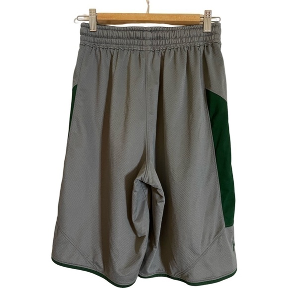 𝅺UNDERARMOUR USF Bulls Athletic Shorts - Medium - Picture 2 of 5